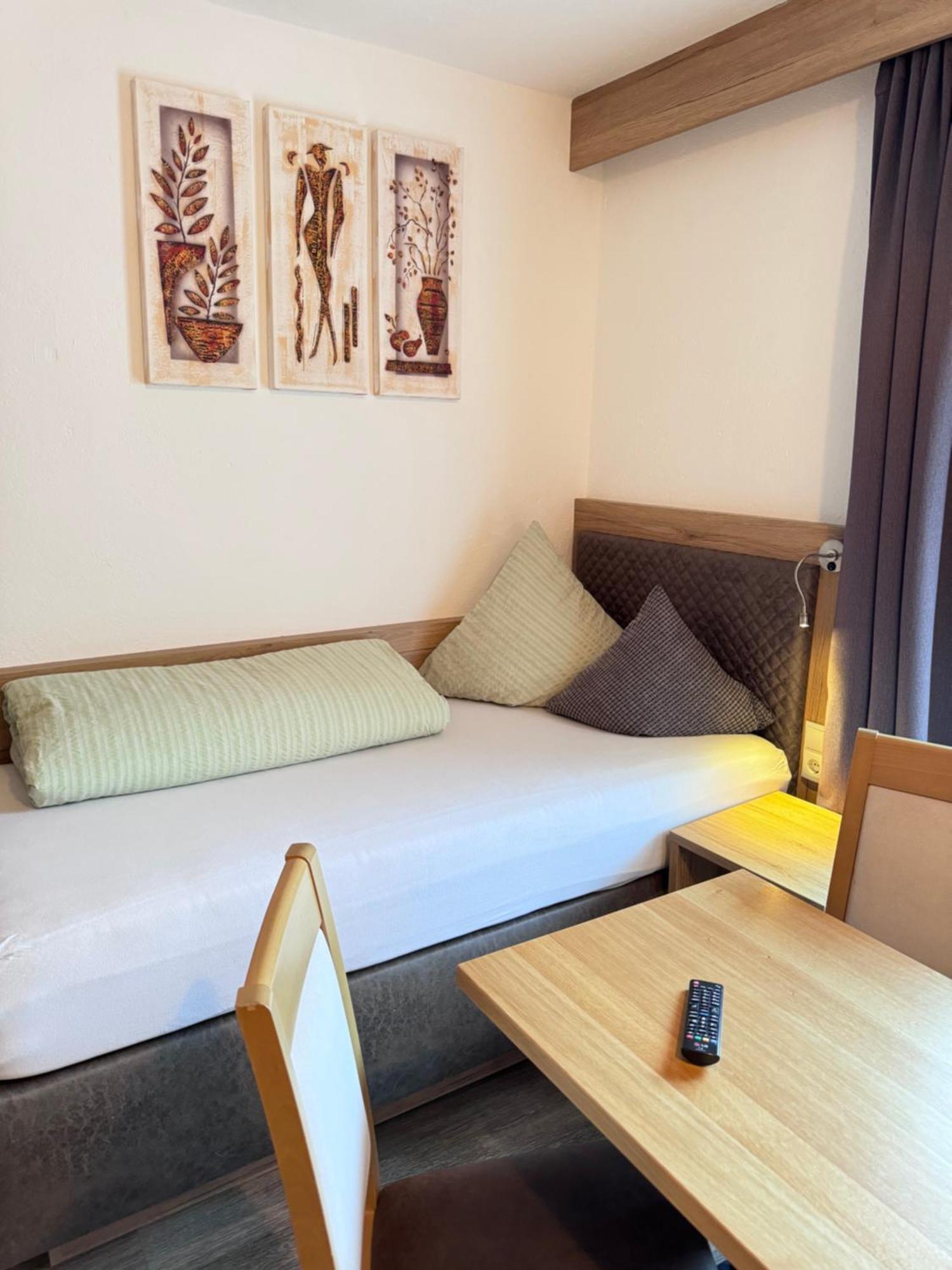 Bed and Breakfast Haus Felsneck Sölden Zewnętrze zdjęcie